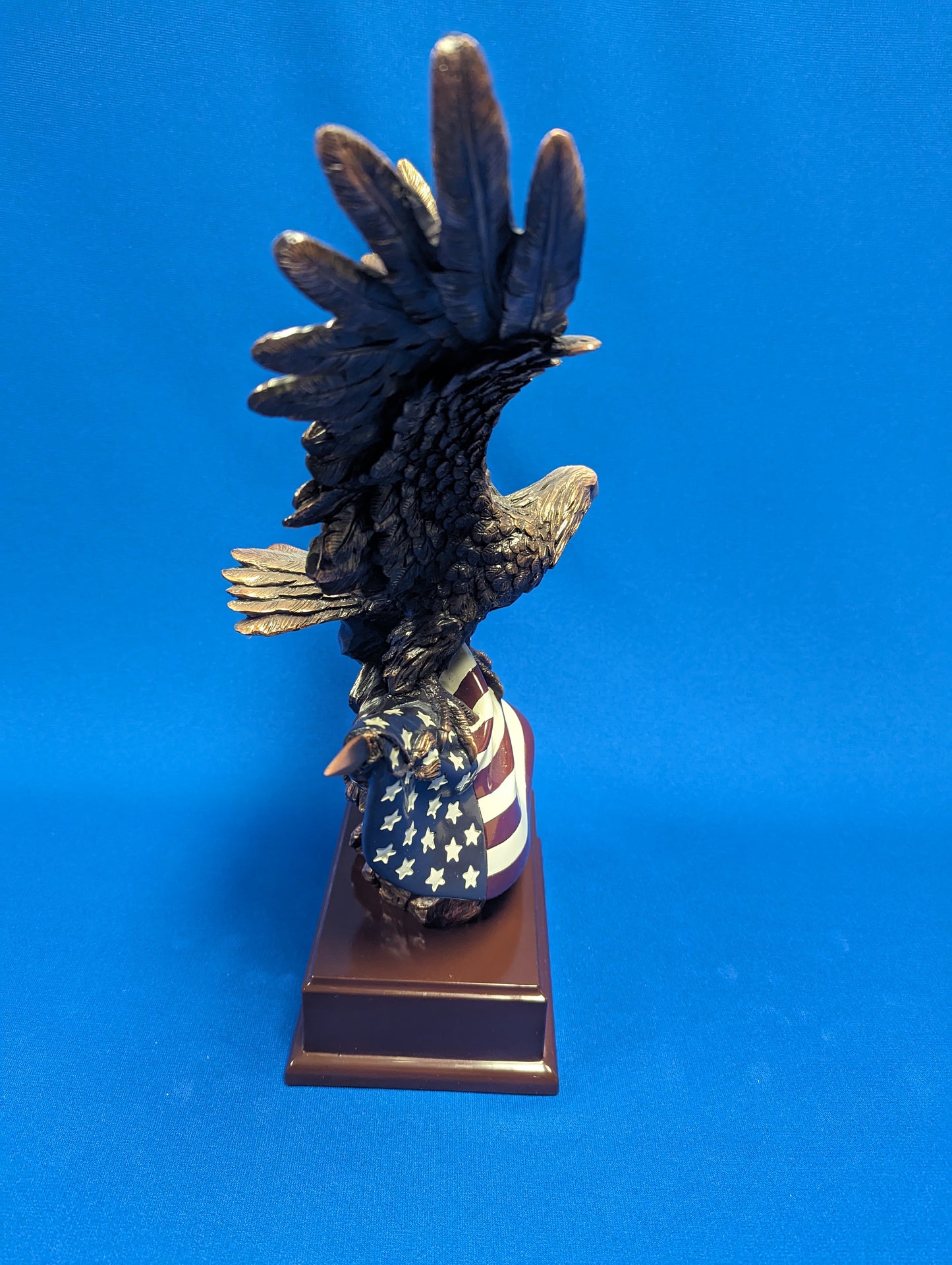 Large Eagle on Flag with Base
