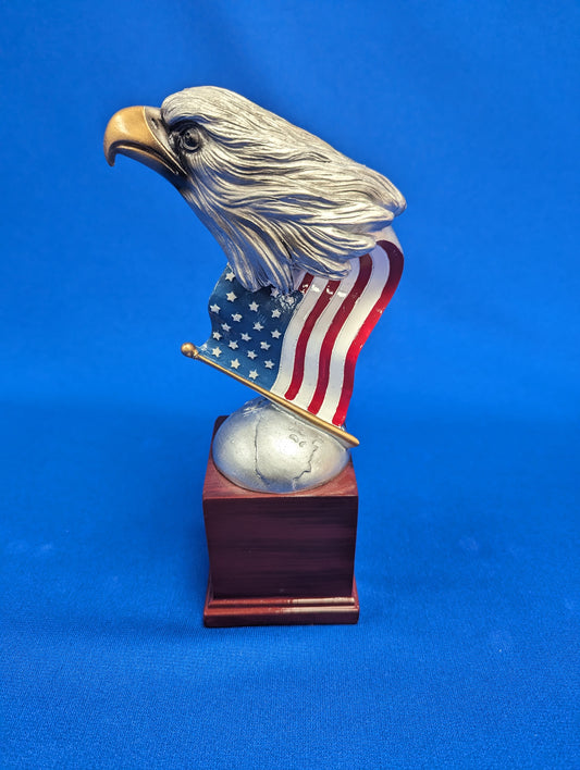 8.5" Eagle Head with Flag