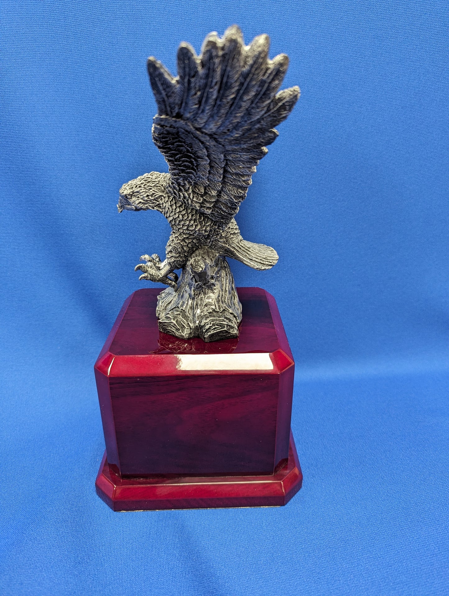 7 1/4 Inch Antique Metallic Silver Eagle